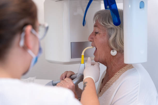 Best Emergency Dental Extractions in Fort Mckinley, OH